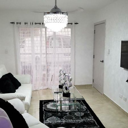 Premium Apartment Сантяго де лос Кабайерос Екстериор снимка