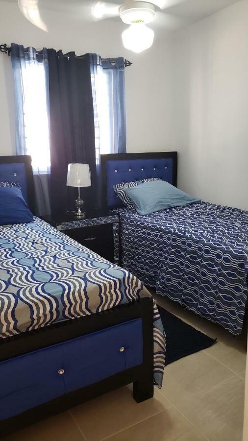 Premium Apartment Сантяго де лос Кабайерос Екстериор снимка